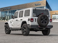 *Black Leather-Faced Bucket Seats, Heated Steering Wheel, Front Heated Seats, Freedom Top!* Whether... (image 5)
