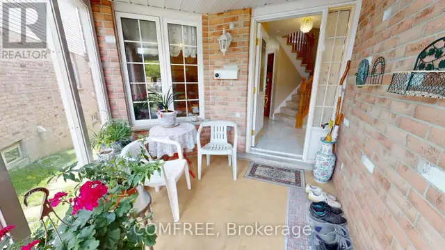 115 RESURRECTION DRIVE Kitchener, Ontario in Houses for Sale in Kitchener / Waterloo - Image 4