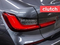 NO ACCIDENTS / CLEAN CARFAX / Bluetooth Music, Touchscreen Display, GPS Navigation and more! Clutch... (image 9)