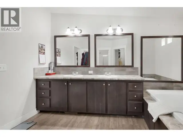 2804 Auldgirth Road Clearwater, British Columbia in Land for Sale in Kamloops - Image 25