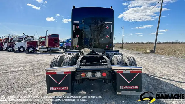 2017 KENWORTH W900L CAMION CONVENTIONNEL AVEC COUCHETTE in Heavy Trucks in Longueuil / South Shore - Image 19