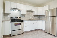 Townhomes with In Suite Laundry - Revy Townhomes - Apartment for
