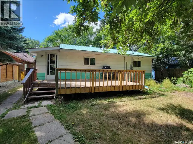 27 Elm STREET Katepwa Beach, Saskatchewan in Houses for Sale in Regina - Image 7