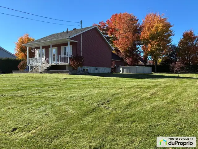 $550,000 - Bungalow for sale in St-Felix-De-Valois in Houses for Sale in Laval / North Shore - Image 3