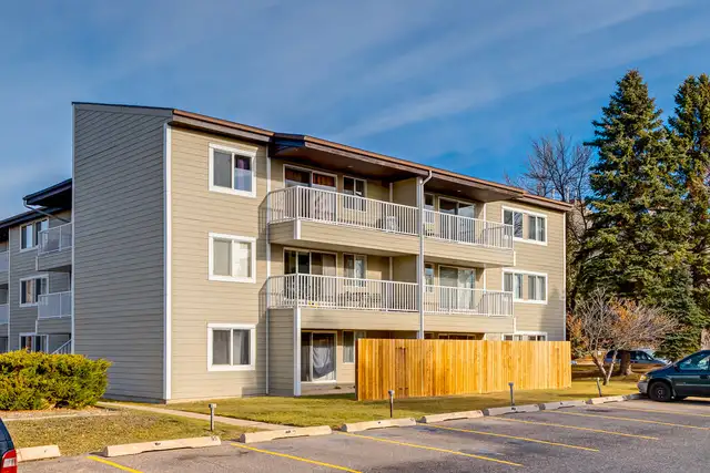 Affordable Apartments for Rent - Berkeley Square - Apartment for in Long Term Rentals in Lethbridge - Image 15