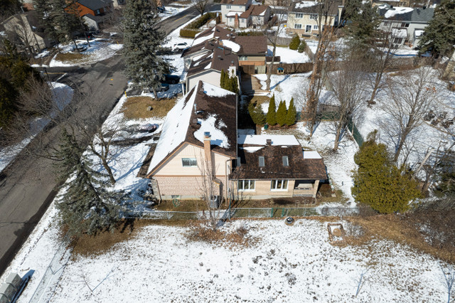 Maison à vendre - Kirkland (Timberlea) dans Maisons à vendre  à Ville de Montréal - Image 2