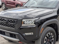 Look at this 2022 Nissan Frontier PRO-4X. Its Automatic transmission and Regular Unleaded V-6 3.8 L/... (image 9)