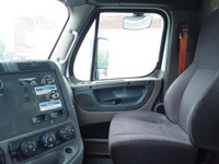 2020 Freightliner Cascadia 113 Ryder Stock ID: 239515 Transmission Type/Speed: AUTO 12 Engine: DIESE... (image 8)