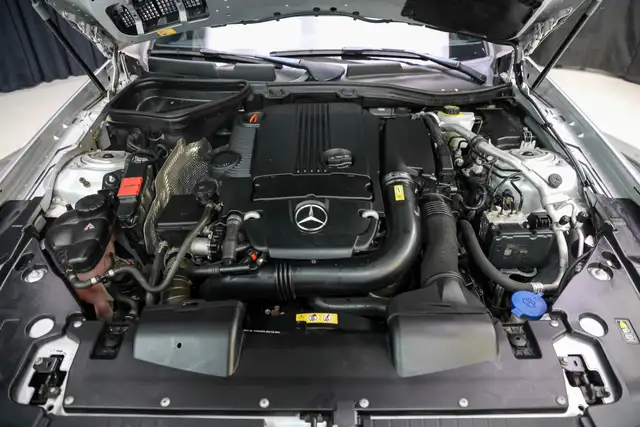 2015 Mercedes-Benz SLK-Class SLK 250 ROADSTER|PREMIUMPKG|NAV|HAN in Cars & Trucks in City of Toronto - Image 33