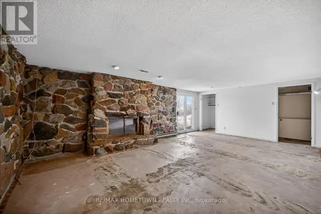 1327 1000 ISLANDS PARKWAY Front of Yonge, Ontario in Houses for Sale in Kingston - Image 27