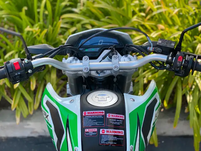250CC DUAL SPORT MOTORCYCLE | STREET LEGAL DIRT BIKE | LIFAN KPX in Street, Cruisers & Choppers in Edmonton - Image 6