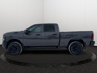This 2026 RAM 3500 TRADESMAN CREW CAB 4X4 has the following options Cloth 40/20/40 Bench Seat, 12.0... (image 1)