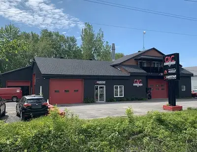NOUVEAU PRIX ! Superbe opportunité ! Garage à vendre Berthierville ! Entreprise de services de carro...