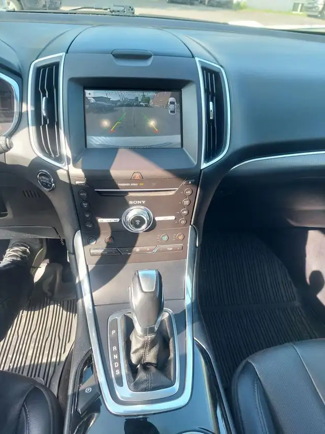2017 Ford Edge Titanium5257671575876608018