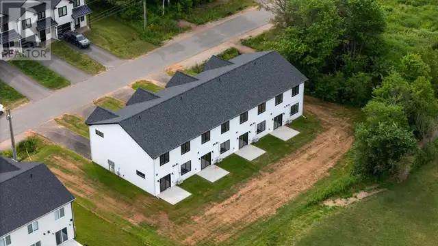43 Kelly Heights Stratford, Prince Edward Island in Condos for Sale in Charlottetown - Image 32