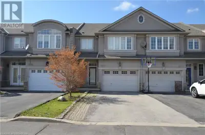 524 STONEHENGE Drive Ancaster, Ontario