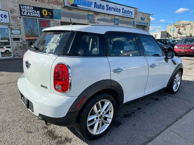 2012 MINI Cooper Countryman Countryman in Cars & Trucks in St. Catharines - Image 7