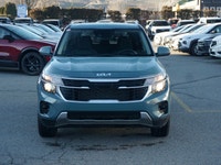 2024 Kia Seltos LX AWD Stylish, practical, and ready for all-season driving this 2024 Kia Seltos LX... (image 1)