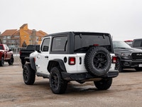 Welcome to Barrie Dodge Chrysler Jeep. CARFAX Canada No Reported Accidents CARFAX Canada One Owner T... (image 5)