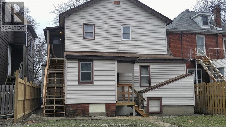 660 CHURCH Unit# 1 Windsor, Ontario 2