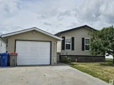Welcome to your spacious and well maintained 1520 sq. ft. mobile home in the desirable community of...