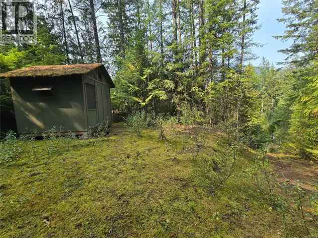 BALFOUR Avenue Lot# LOT 8 Kaslo, British Columbia in Land for Sale in Nelson - Image 10