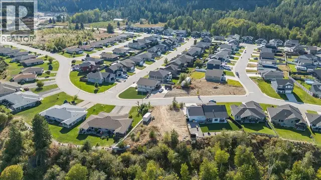 4009 Grandview Drive Castlegar, British Columbia in Land for Sale in Nelson - Image 15