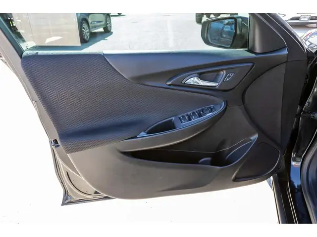 2024 Chevrolet Malibu 1LT | CARPLAY | BACKUP CAMERA | HEATED SEA in Cars & Trucks in Winnipeg - Image 19