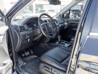 Experience the perfect blend of pickup capability, everyday comfort, and Honda reliability with the... (image 7)