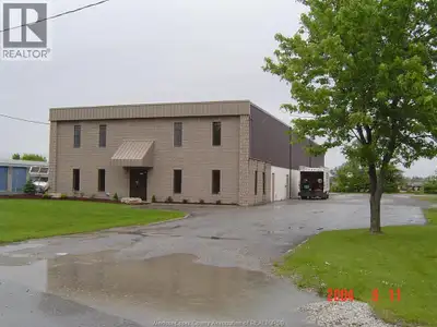 LEASE PROMO!....NOW AVAILABLE 8,753 SQ FT INDUSTRIAL SHOP FOR LEASE! STRATEGICALLY LOCATED, THIS PRO...