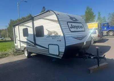 Beautiful Camper for Sale ,Fully Loaded Perfect Condition $19,999 or Best Offer