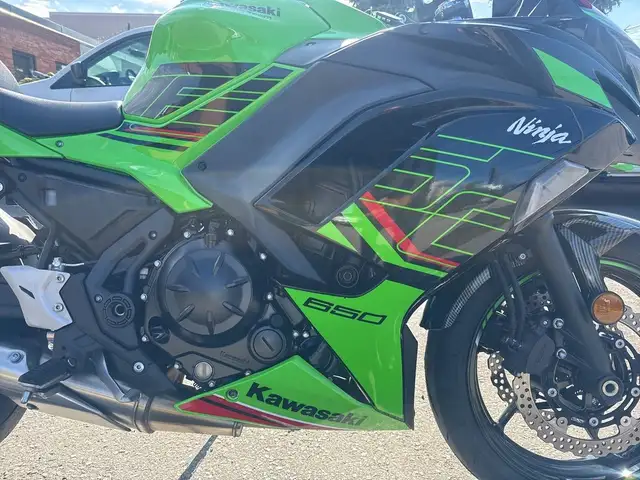 2024 Kawasaki Ninja 650 ~ NINJA 650 ~ ABS ~ KRT EDITION ~ NICE B in Sport Bikes in City of Toronto - Image 11