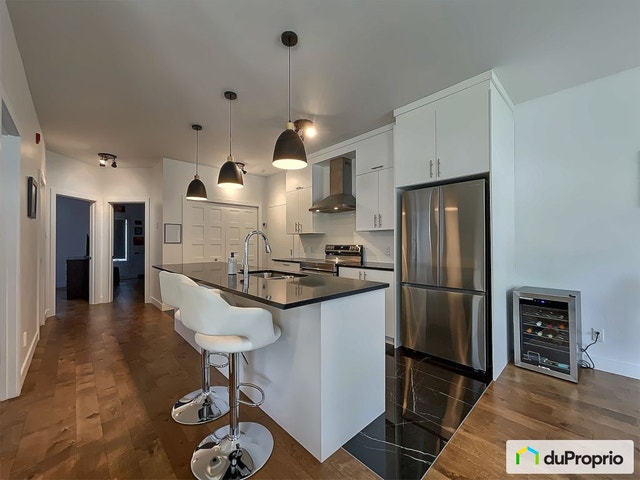 $374,900 - Condominium for sale in Granby — photo 1