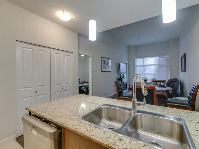 404 2943 NELSON PLACE Abbotsford, British Columbia in Condos for Sale in Abbotsford - Image 19