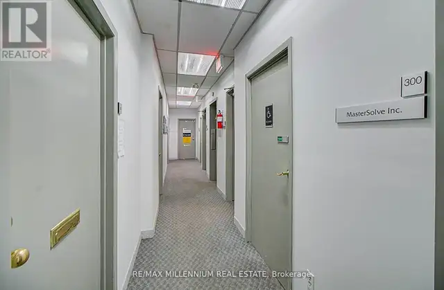 305 - 101 DUNDAS ST STREET W Whitby (Downtown Whitby), Ontario in Commercial & Office Space for Rent in Oshawa / Durham Region - Image 4