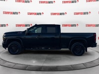 Looking for a clean, well-cared for 2021 Chevrolet Silverado 3500HD? This is it. This Chevrolet incl... (image 1)