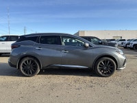 AMVIC Licensed Dealer * Leather Seats * Heated Front Seats * Heated Steering Wheel * Rear Vision Cam... (image 9)