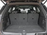 This GMC Acadia has a durable Gas 2.5L/ engine powering this Automatic transmission. *You Can't Beat... (image 5)