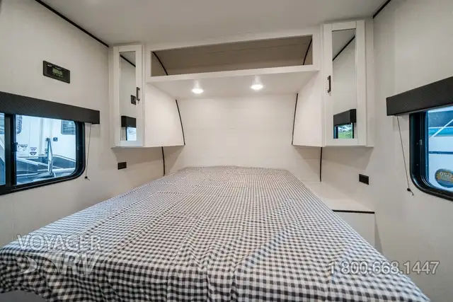2026 Jayco Jay Flight SLX 210QBW in Travel Trailers & Campers in Kelowna - Image 19