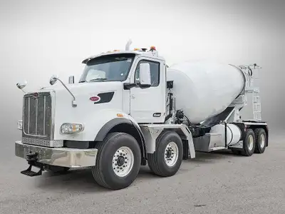 Notes: Status: AVAILABLE Engine Make: PACCAR Engine HP: 455 Trans Model: 4500 RDS-P Rear Axle Weight...