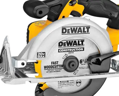 DEWALT Circular Saw 20V - Fast Woodcutting, 6-1/2", View more