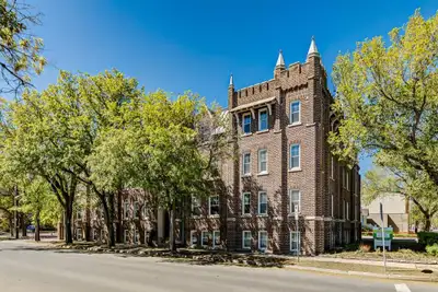 Amenities: Spacious Rooms • Great Location • Quiet Building Suite & Building: Spacious bachelor, one...