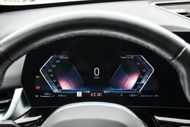 2025 BMW X1 xDrive28i AWD * Cuir * Carplay et Android        * L in Cars & Trucks in City of Montréal - Image 22