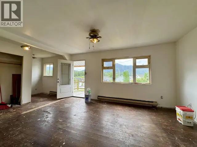 1537-1539 PIGOTT AVENUE Prince Rupert, British Columbia in Houses for Sale in Prince Rupert - Image 4