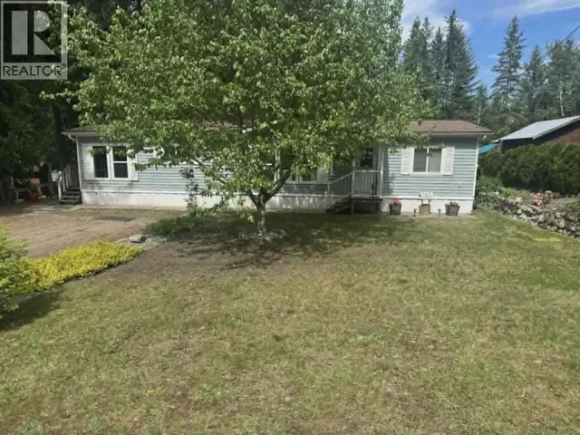 19 West Poirier Road Mara, British Columbia in Houses for Sale in Kamloops - Image 3
