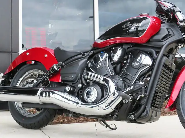 2025 Indian Motorcycle Scout Classic Limited +Tech Sunset Red Me in Street, Cruisers & Choppers in Cambridge - Image 8
