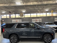 **FALL SPECIAL!** FEATURING : REAR DVD TOUCHSCREENS, 7 PASSENGER SEATING, PANORAMIC ROOF, HEADS UP D... (image 3)