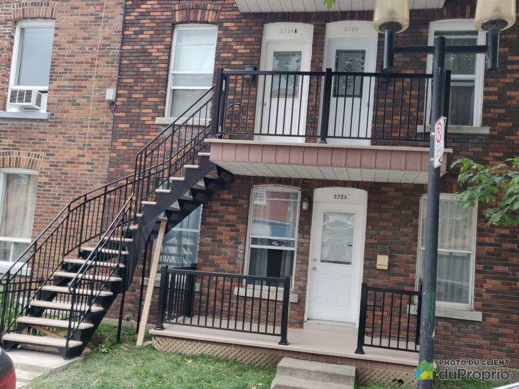 $815,000 - Triplex for sale in South-West Montreal — photo 1