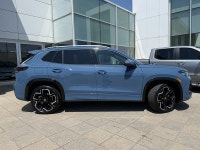 Humberview Volkswagen on the Queensway Turn heads in this stunning 2026 Volkswagen Tiguan Highline T... (image 7)