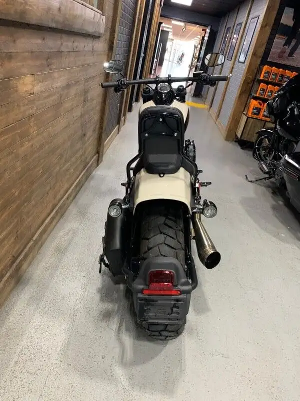 2022 Harley-Davidson Fat Bob 114 in Street, Cruisers & Choppers in Oshawa / Durham Region - Image 8